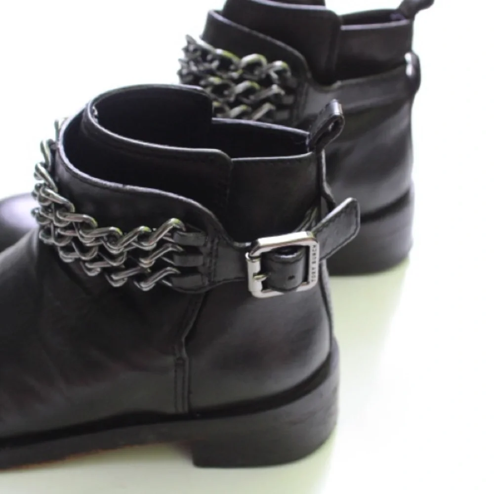 Tory Burch tory burch